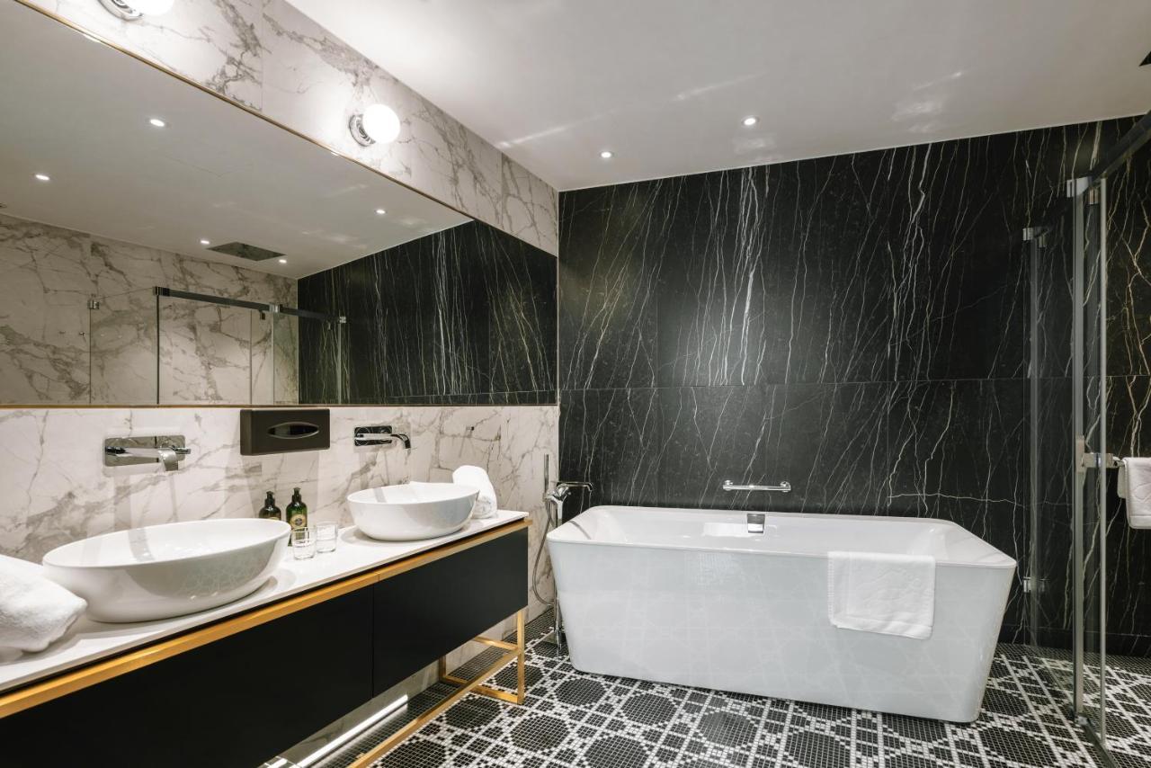 Hotel Ferreus Modern Art Deco 크라쿠프 외부 사진 Bathroom