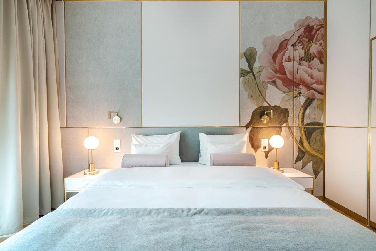 Hotel Ferreus Modern Art Deco 크라쿠프 외부 사진 A bedroom at the hotel