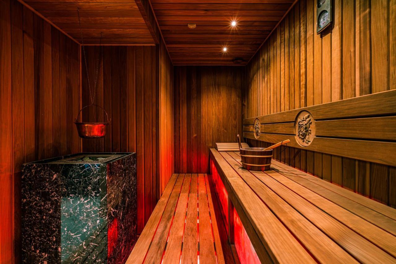Hotel Ferreus Modern Art Deco 크라쿠프 외부 사진 A Finnish sauna